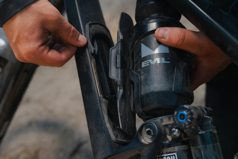 The Lunchbox: Downtube Storage