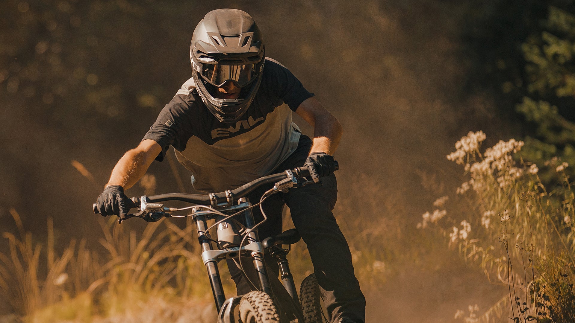 686 x EVIL APPAREL | Built for the Ride. Ready for the Rest. | Evil ...